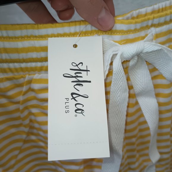 Style & co short lounge daisy stripe. Size 1X - Picture 5 of 6